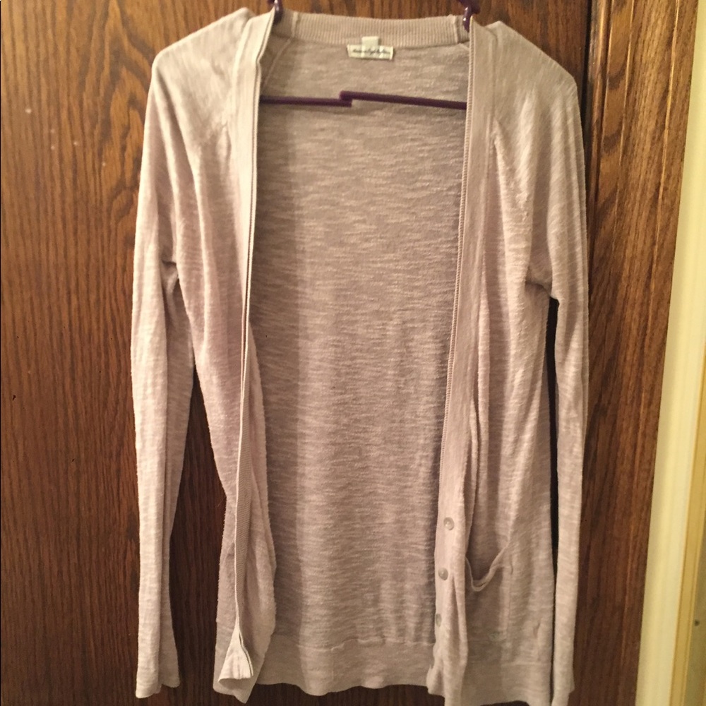 Gray American Eagle cardigan